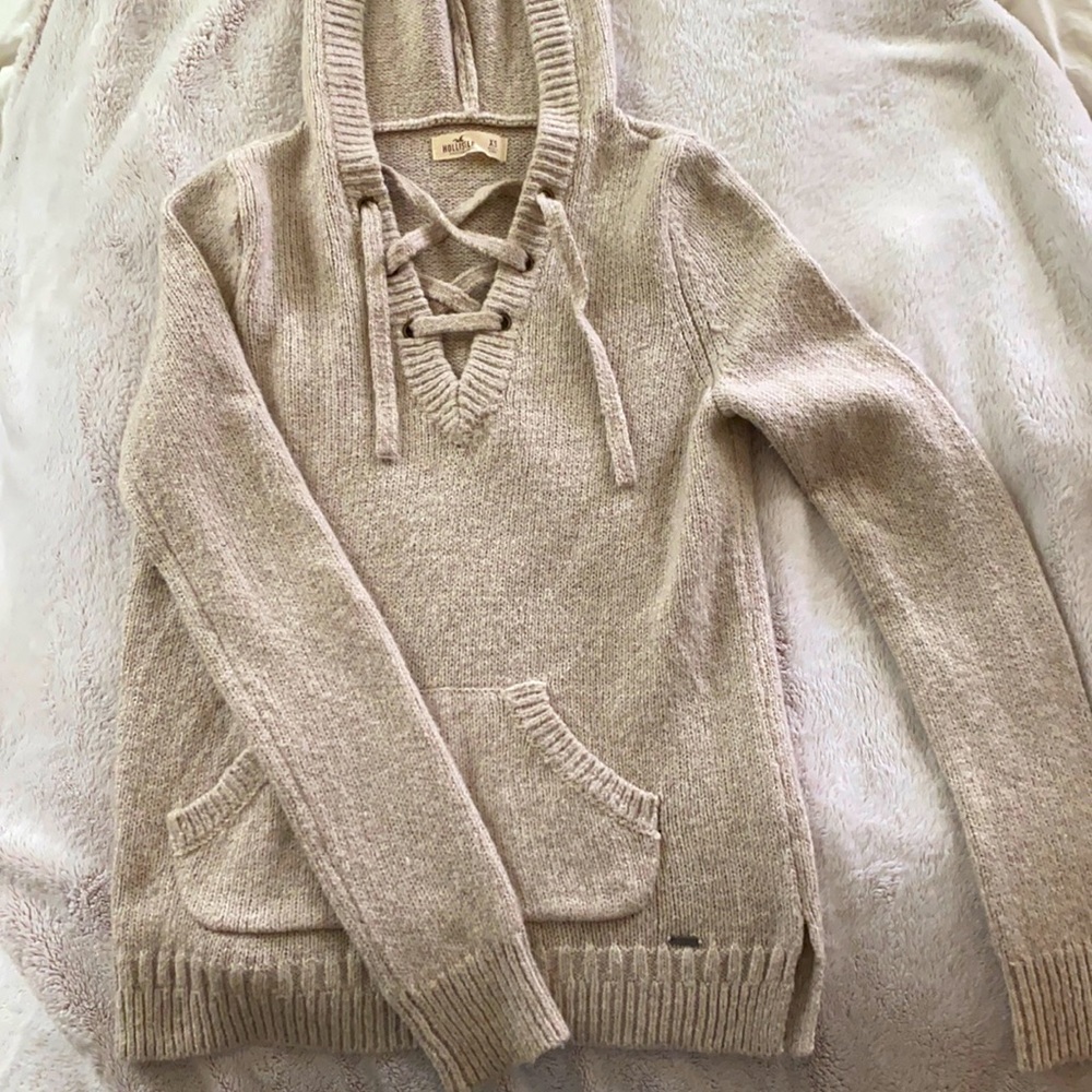 Hollister Draw String Hoodie Sweater